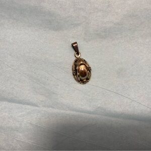 Elegant Silver Rabbits Pendant Necklace